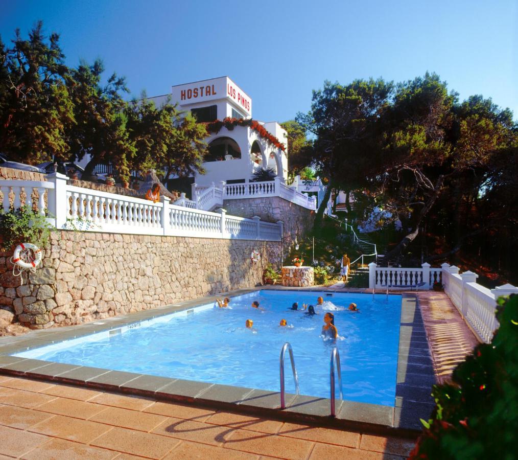 Hostal Los Pinos Cala de Sant Vicenc Eksteriør billede