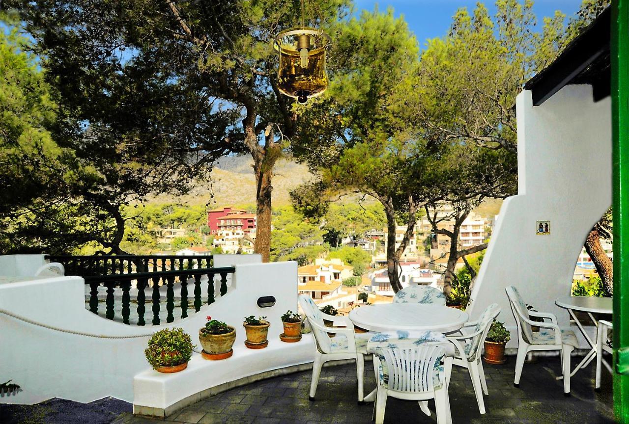 Hostal Los Pinos Cala de Sant Vicenc Eksteriør billede